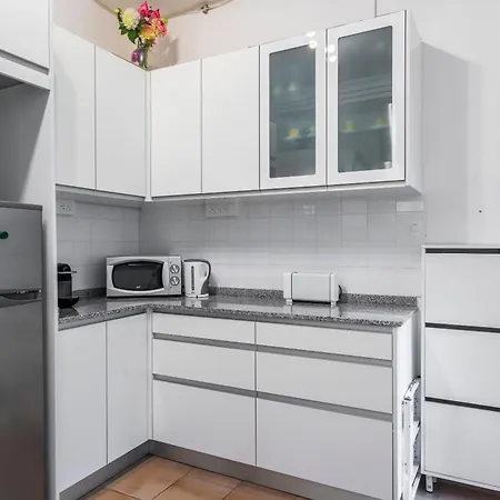 Louvre Chatelet Apartament Paryż