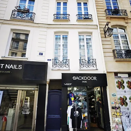 Louvre Chatelet Paryż